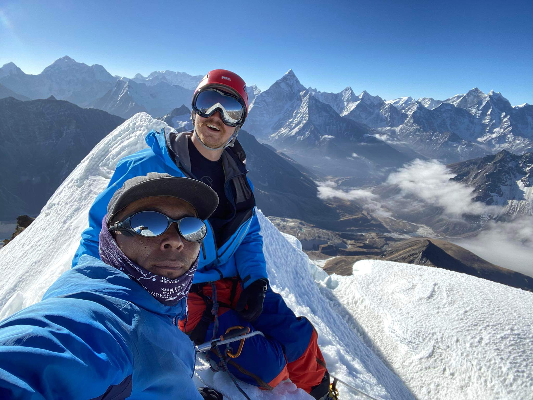 Topptur til Lobuche (6119 moh)