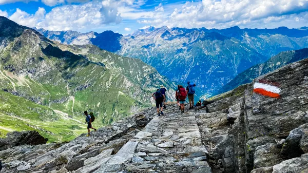 Tour de Monte Rosa