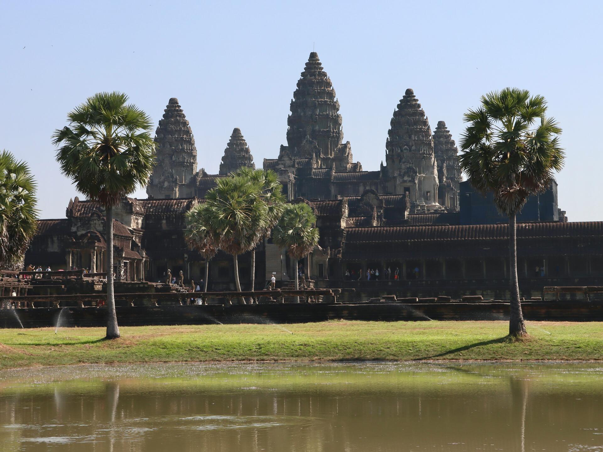 Cambodia-2025@hongbin-unsplash