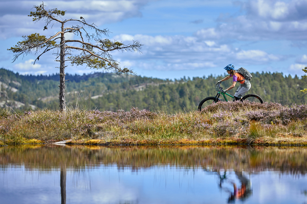 Mountain biking in Hallingdal and Norrøna Canvas Telemark