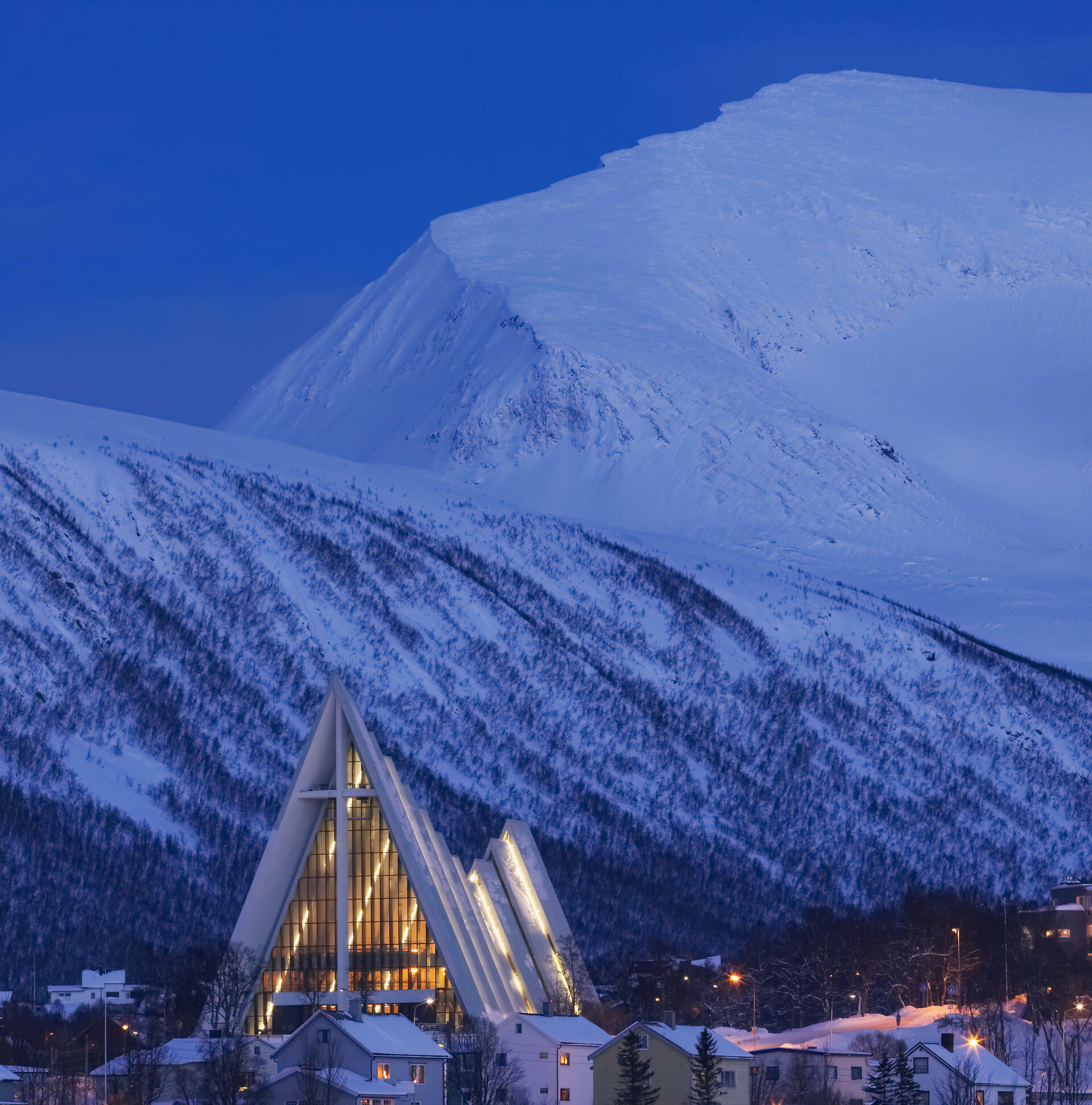 ~no: Ishavskatedralen ~en: Arctic Cathedral