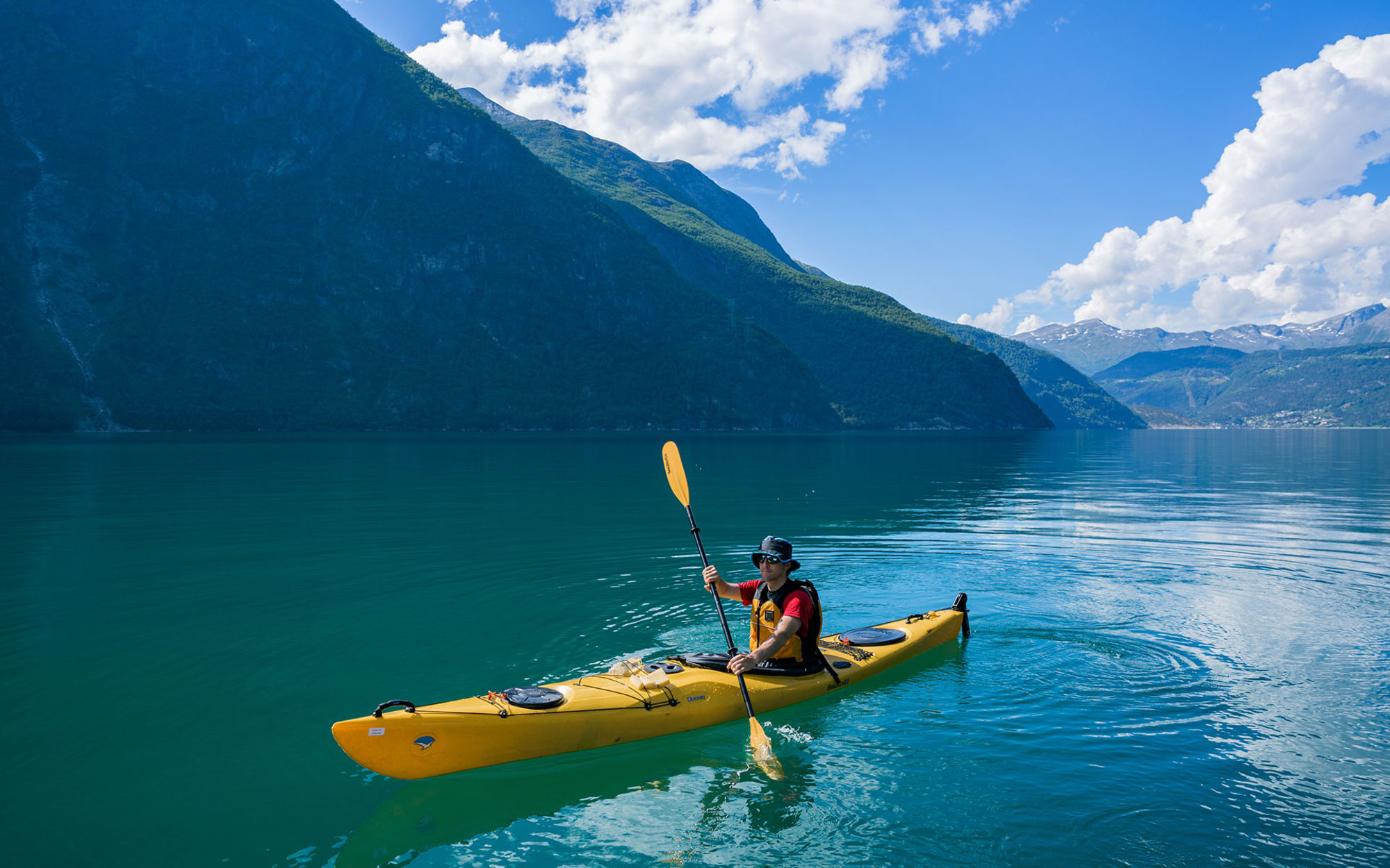 Hiking Adventure in the Norwegian Fjords@ValldalNaturopplevingar(2)
