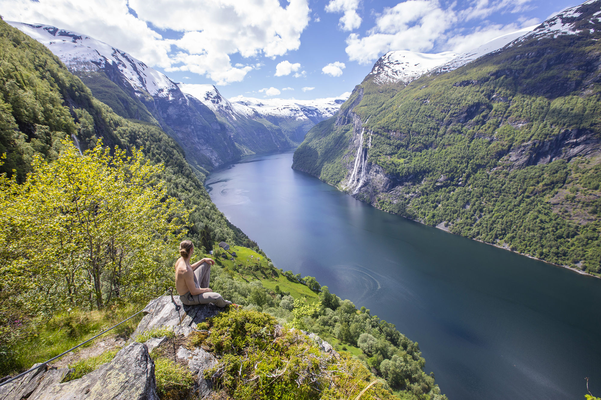 GeirangerfjordenFraSkageflå@OddgeirVisnes - Visit Ålesund