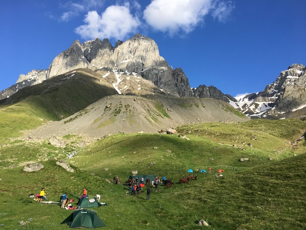 En teltcamp i fjellet