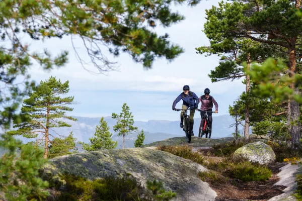 Stisykkelhelg på Norrøna Canvas Telemark