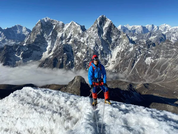 Topptur til Lobuche (6119 moh)