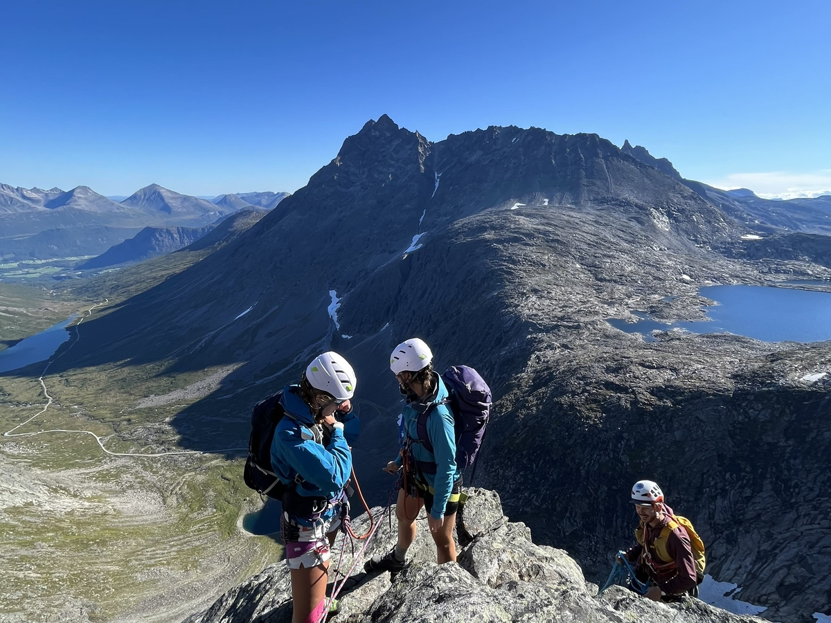 <p>Klatring i Romsdalen &copy;Trond Olav Glimsdal</p>