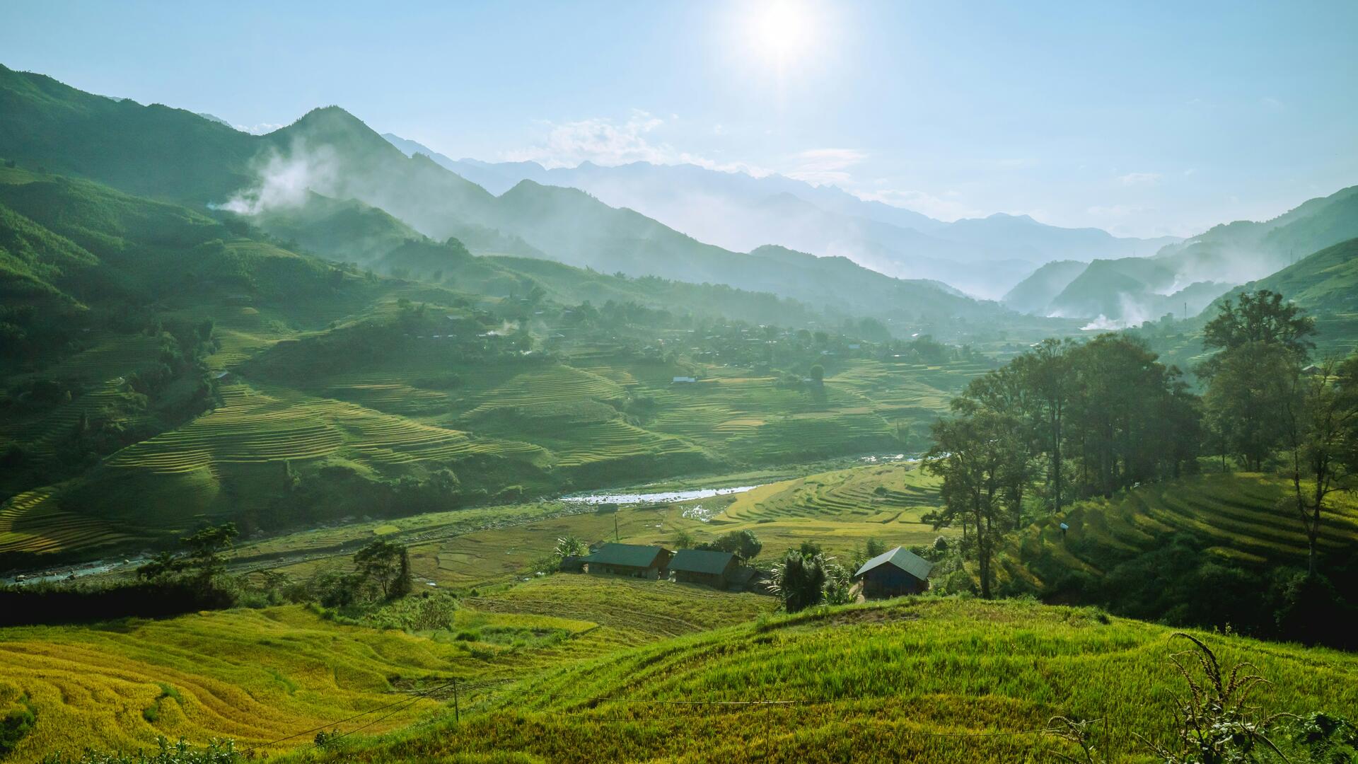 Vietnam-2024@denis-sobnakov.unsplash