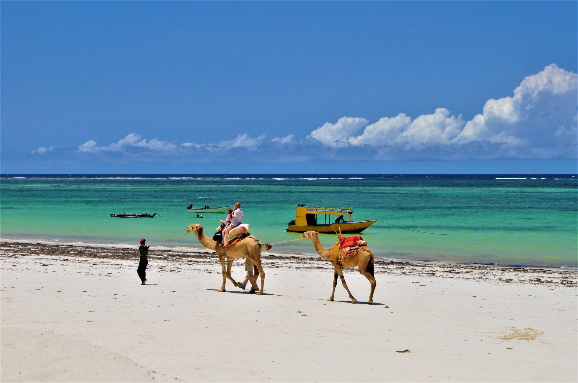 KenyaDianiBeach-2017@HenrietteAass (15)