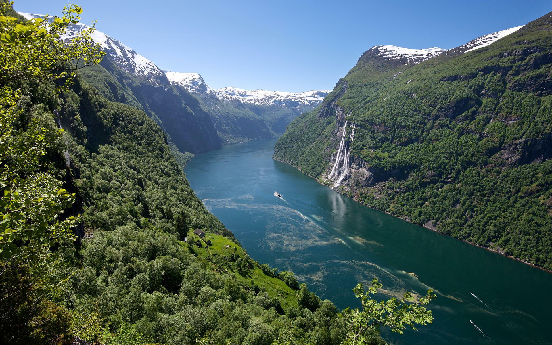 Skagefl&aring;Geirangerfjorden@&Oslash;yvindHeen - Fjords.com